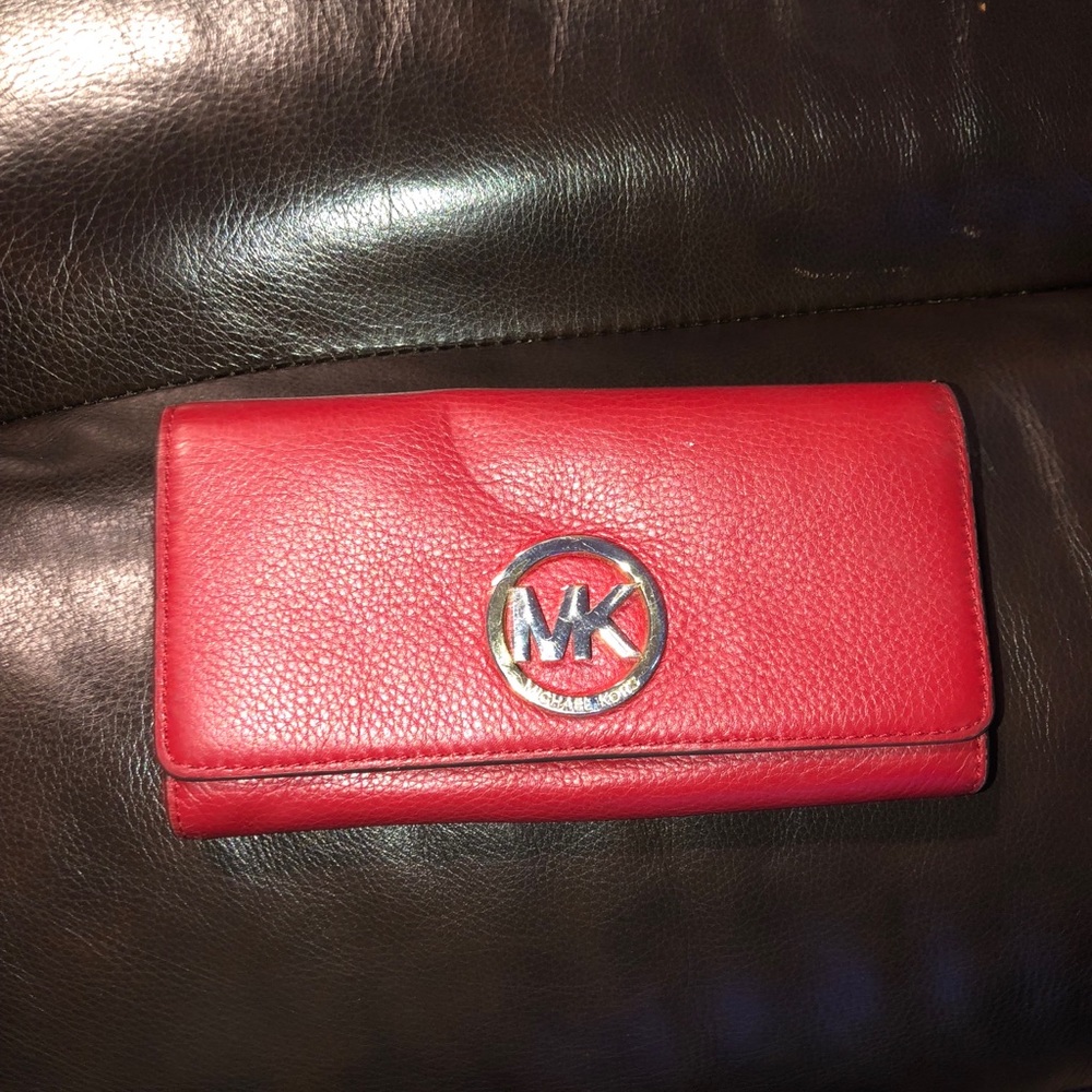 Micheal Kors Wallet